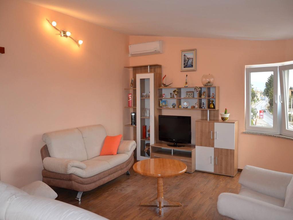 Apartman Julienne Kaštela Pokoj fotografie